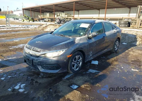 2018 Honda Civic Lx z USA, uszkodzony, nr VIN 19XFC2F52JE013132